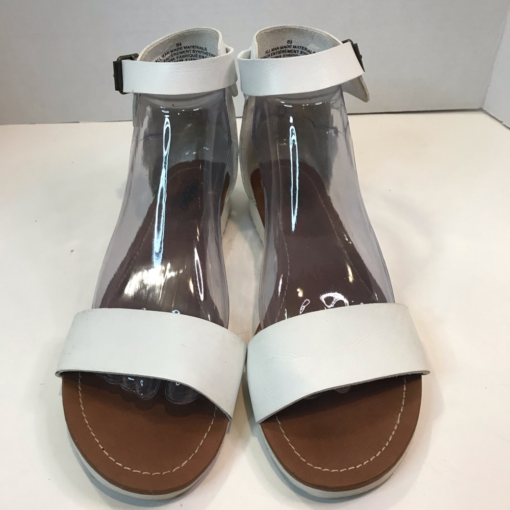 Mossimo Sandal - Picture 7 of 12